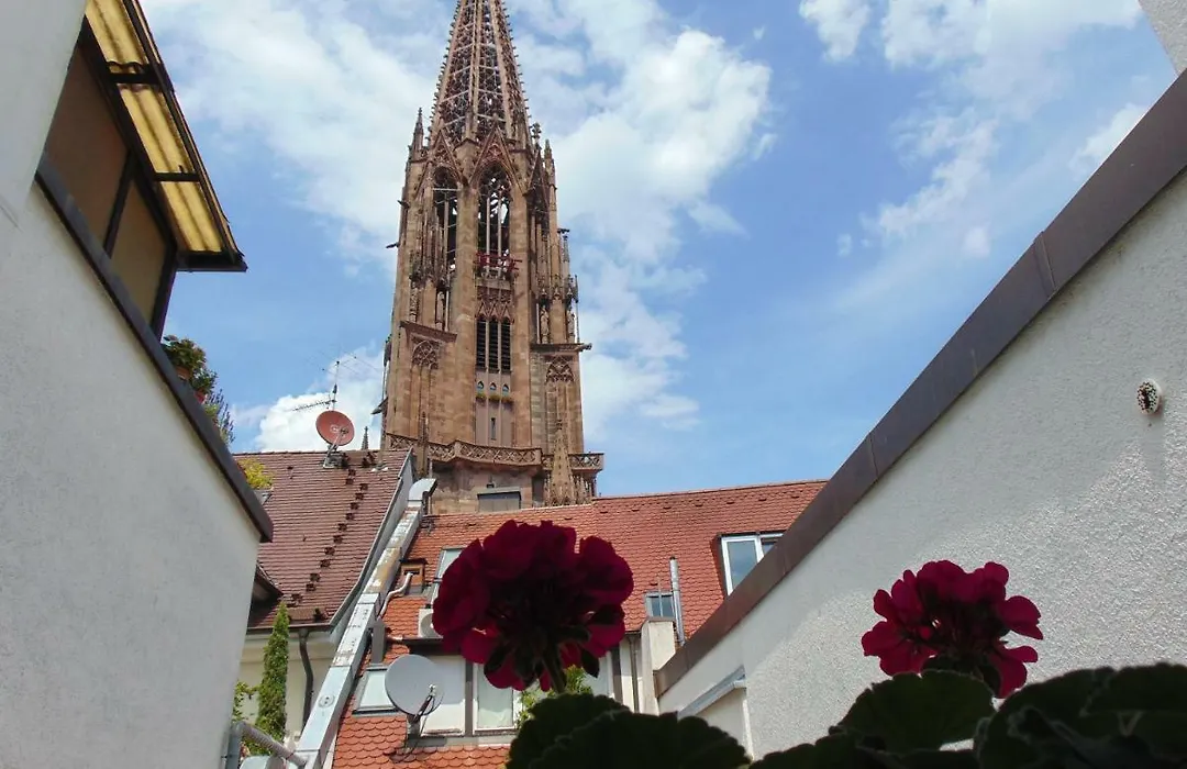 Hotel Oberkirch am Münsterplatz-1