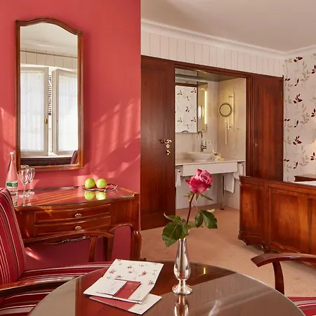 Hotel Oberkirch am Münsterplatz-2